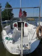 Sprzedam jacht żaglowy Mariner 830 - zdjęcie 2